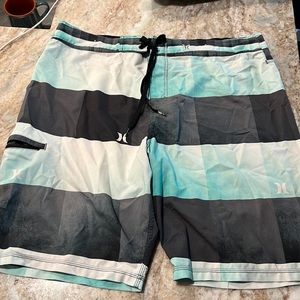 Hurly board shorts
